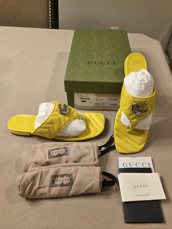 Gucci Shoes - NEW Gucci Nappa Charlotte Double G Marmont Thong Sandals Acid Lime & Silver sz39